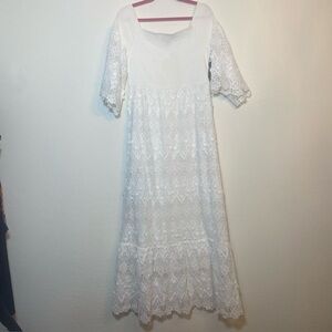 Boston Proper White Lace Maxi Dress
Off shoulder Sz L NWT